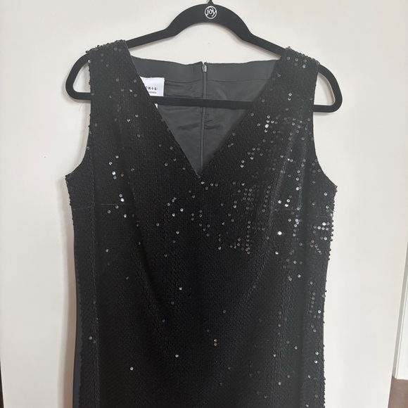 Akris‎ Punto Black Sleeveless Dress, Sequins and Velvet, 12 - Picture 3 of 11